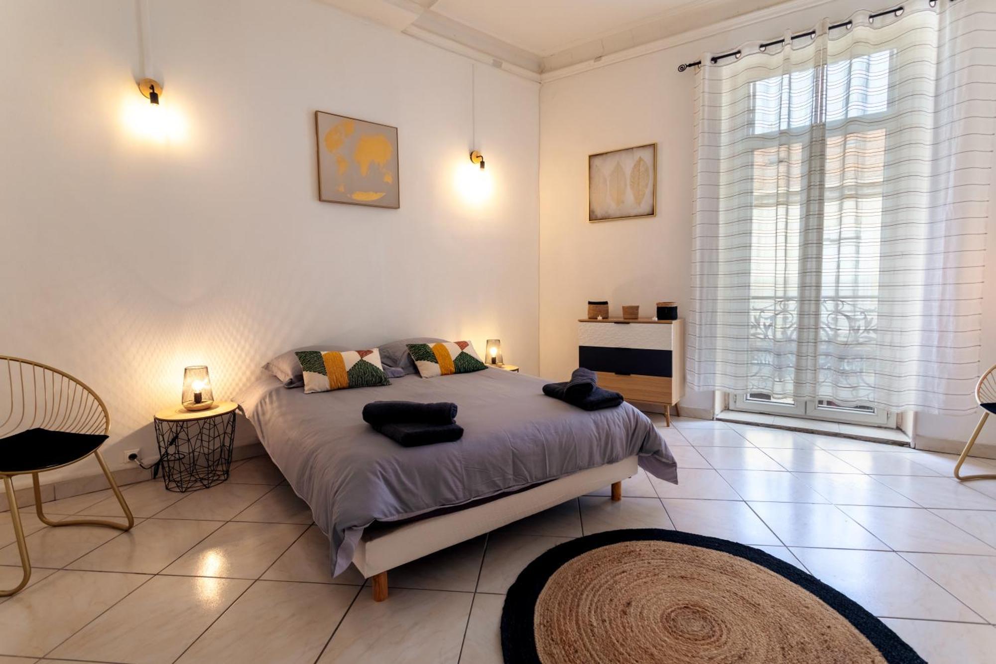 Le Albert 1Er Beziers Appartements Tout Equipes エクステリア 写真